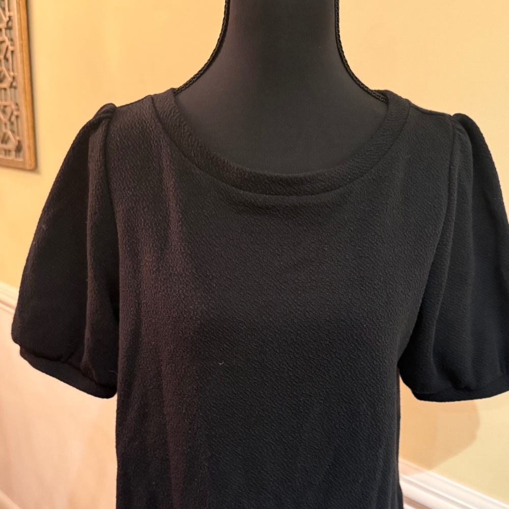 LOFT Black textured puff sleeve shirt - never worn